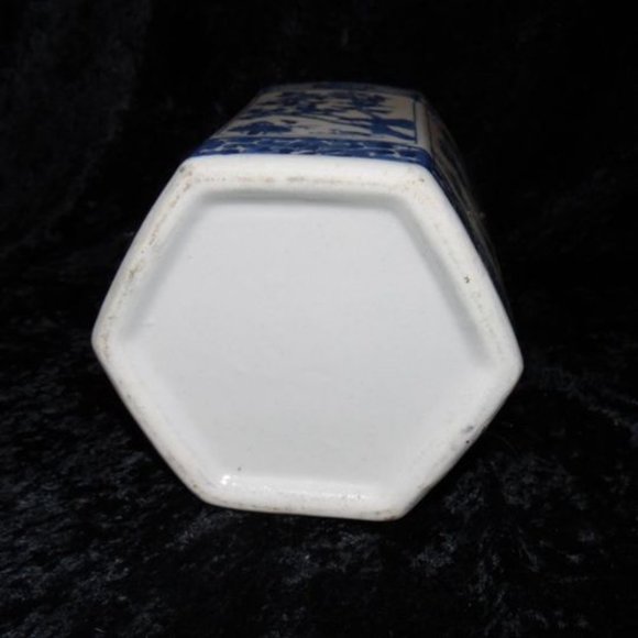 LAST MARKDOWN Antique Bisque Oriental vase - Picture 3 of 5